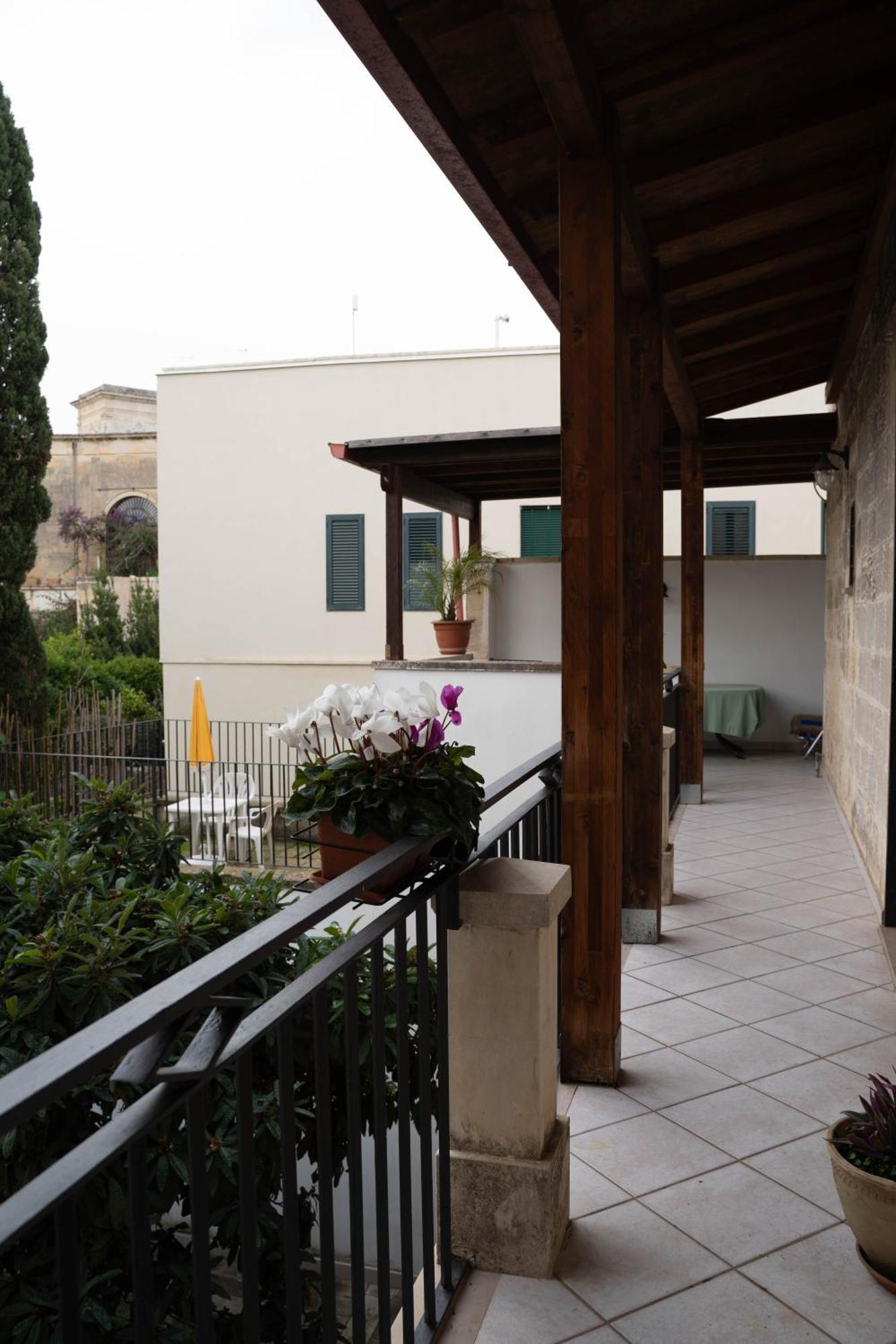 Victoria Apt - Historical Centre ليتشي المظهر الخارجي الصورة