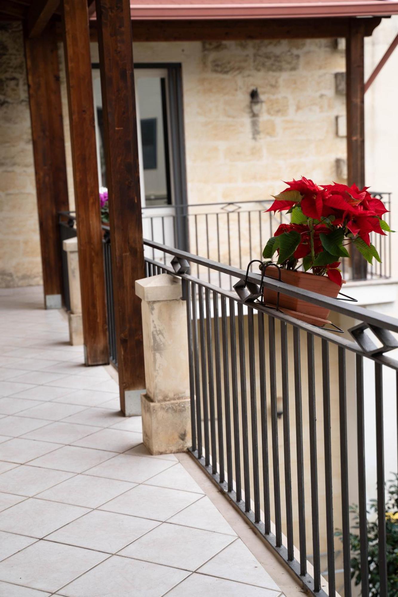 Victoria Apt - Historical Centre ليتشي المظهر الخارجي الصورة